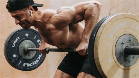 How To Do The Barbell Row Proper Form And Variations Barbend