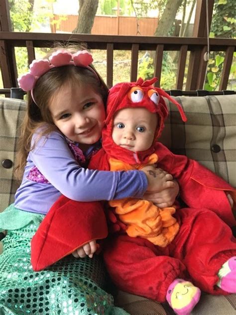 41 halloween costume ideas that are perfect for siblings huffpost life