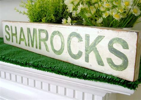 DIY St Patricks Day Decor That Youll LOVE Get Done With Diy St