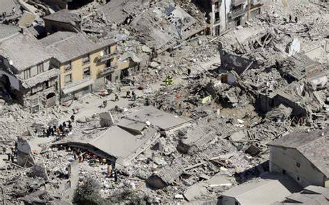 Inaugurata, vicino al campus universitario. 24 agosto 2016 - Speciale terremoto Italia centrale ...