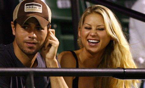 Enrique Iglesias Y Anna Kournikova Se Convierten En Padres Por Tercera