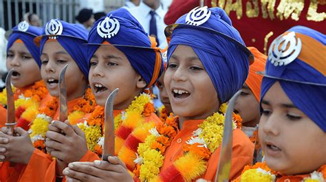 Year 7 Religious Studies And World Views Sikhism 1 Guru Nanak Clf