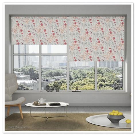 Meadow Flower Redcurrant Roller Blind Roller Blinds Blinds Meadow