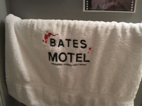 Set Jetter And Movie Locations And More My Bates Motel Psycho Bathroom