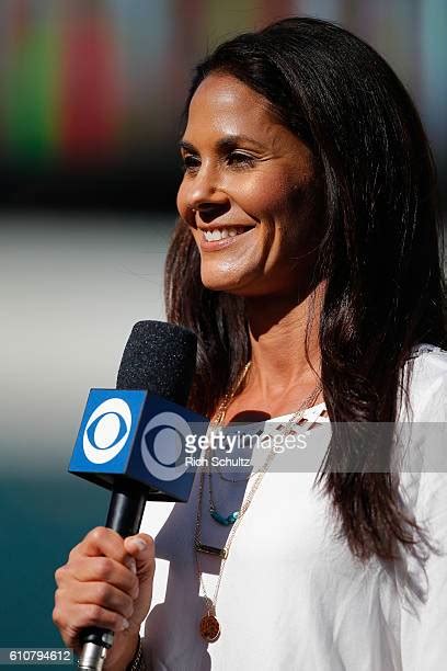 Tracy Wolfson Photos And Premium High Res Pictures Getty Images
