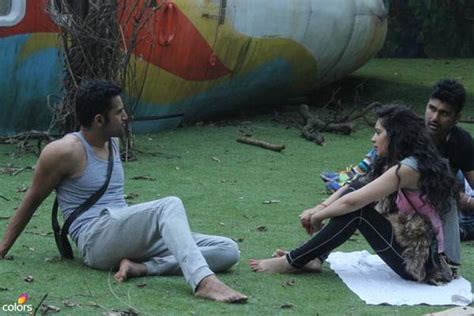 Bigg Boss 8 A Dekko Of The Flight On Day 1 Television News The Indian Express