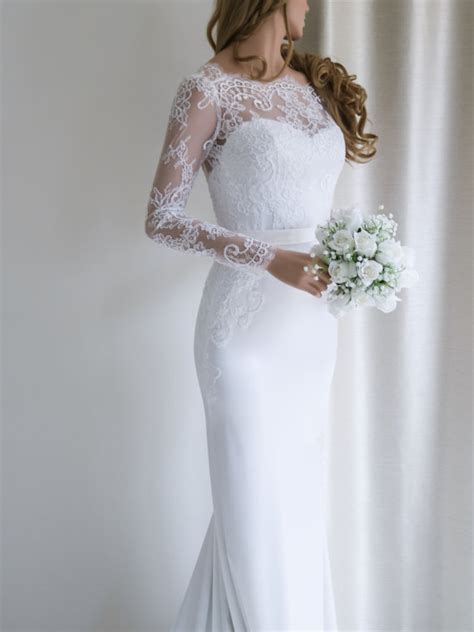 Drape yourself in this pearly hue from head to toe and prepare to have a. Elegant Lace Long Sleeves Mermaid White Long Wedding Dress ...