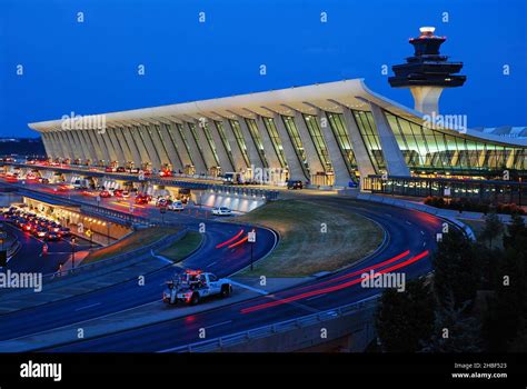 Dulles International Airport Exterior Hi Res Stock Photography And