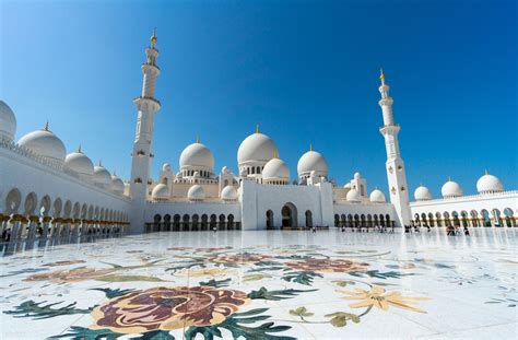 Sheikh Zayed Mosque in Dubai - [1719 × 1130] : ArchitecturePorn
