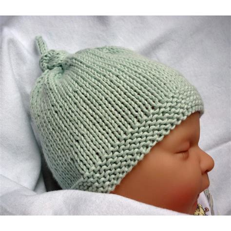 8 Preemie Knit Hat Patterns - The Funky Stitch