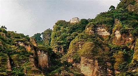 How to get there, what to expect, what to wear, what fee to the magical mountains of tepoztlan. Amazing pyramid on the mountain! - Picture of Tepozteco ...