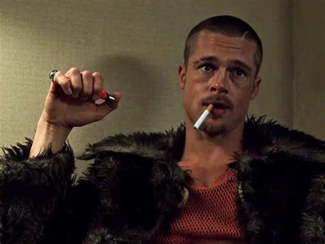 Fight Club Has A Bunch Of Hidden Clues That Give Away The Films Big