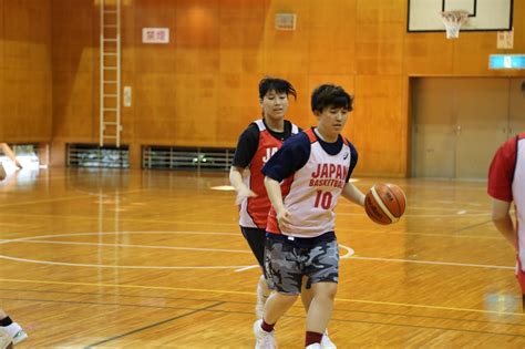 バスケットボール男子日本代表（―だんしにほんだいひょう、英：japan men's national basketball team）は、日本バスケットボール協会によって編成され、国際大会に派遣される男子バスケットボールのナショナルチーム。 【お知らせ】デフバスケ女子日本代表の橋本樹里選手が毎日 ...