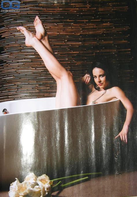 Corina Ungureanu Nackt Bilder Onlyfans Leaks Playboy Fotos Sex Szene