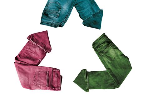 How To Recycle Your Old Clothes Cleanipedia