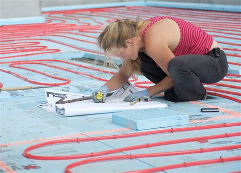 If you're planning to install comfortable, efficient radiant heat, your best choices for use with radiant heating are tile flooring, laminate flooring, engineered flooring and natural stone flooring. Floors You Can Install Over Radiant Heating Systems