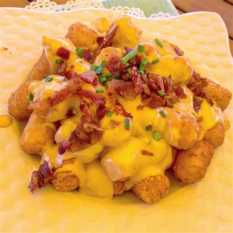 I Ate Bacon And Cheese Tater Tots Rfood