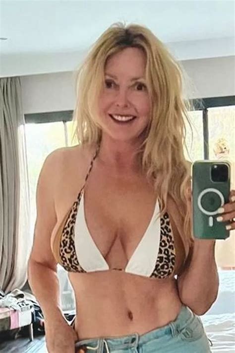 Carol Vorderman Unveils Ageless Beauty As She Bares All In Make Up Free Snap Daily Star