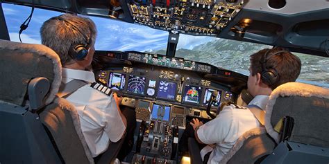 Combien De Pilote Dans Un Canadair - Flight Experience, dans la peau d’un pilote de ligne - Les Adresses