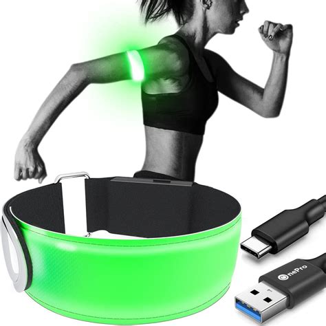 Amazon Ledアームバンド Usb C 充電式 夜間スポーツ用 ランニング ジョギング ウォーキング ライト 安全確保 高輝度