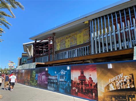 Photos Construction Continues On The New Universal Studios Store At