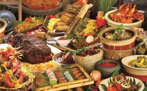 Hari raya puasa is the celebration at the end of the ramadan month of fasting. Infojelita: Apa itu Hari Raya Aidilfitri?
