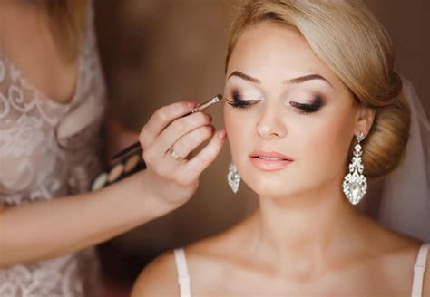I6 Inspiring Natural Wedding Makeup Ideas For Pretty Bridal Looks