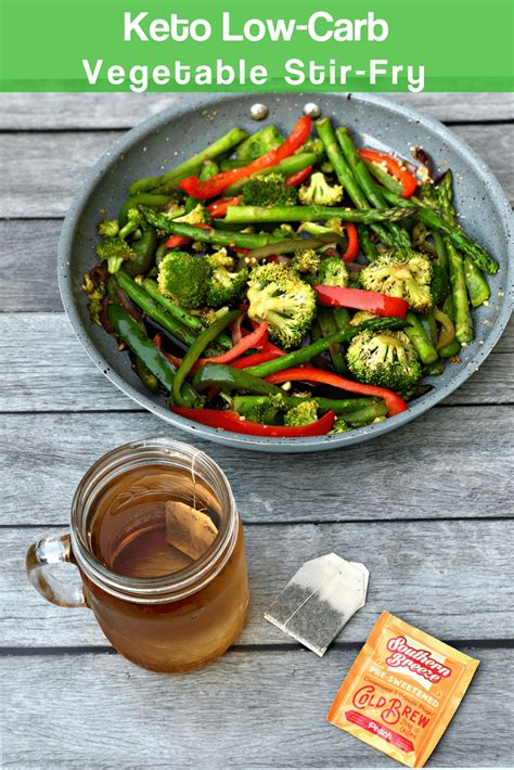 A delicious peanut stir fry sauce compliments fragrant vegetables and soft noodles in this quick and simple vegan dish. Low-Carb Ginger Garlic Vegetable Stir Fry is a quick and ...