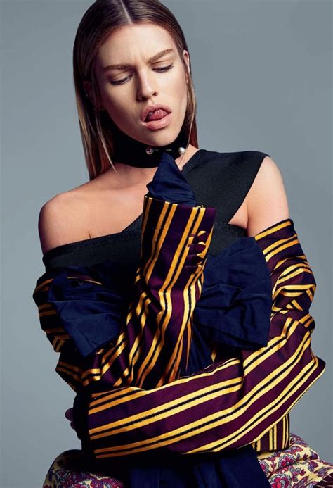 Stella Maxwell Heats Up The Pages Of Elle Brazil Fashion Gone Rogue