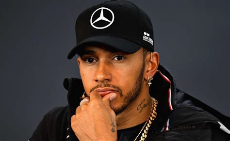Breaking news headlines about lewis hamilton linking to 1,000s of websites from around the world. Lewis Hamilton, el soltero de oro de la Fórmula 1 | Clase