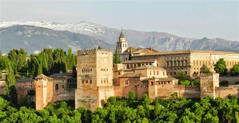 Eşsiz güzellikler ve ayrıcalıklar ile dolu türkiye'mizin turizm başkenti olmaya hak kazanmış antalya ilinde okurcalar ve. Travel Guide: 24 hours in Granada, Spain