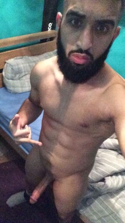 Selfies nus Arabes hétéros montrent leurs zobs Arabe Gay