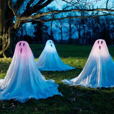Lighted Staked Halloween Ghosts Set Of Three Grandin Road