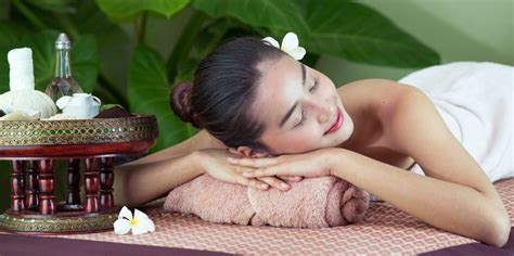 sunari traditionelle thai massage traditionelle thai massage wellness