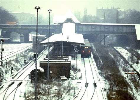 Link to single trip ticket. S-Bahnhof Berlin-Gesundbrunnen 1980 | Berlin gesundbrunnen ...