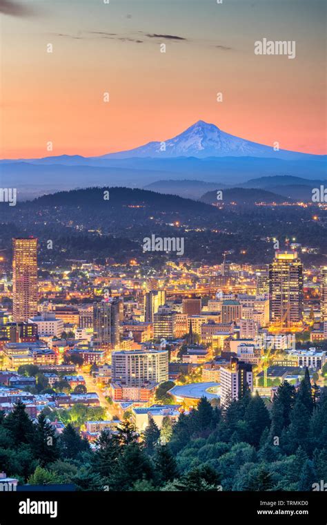 Portland Oregon Usa Downtown Skyline With Mt Hood At Dawn Stock