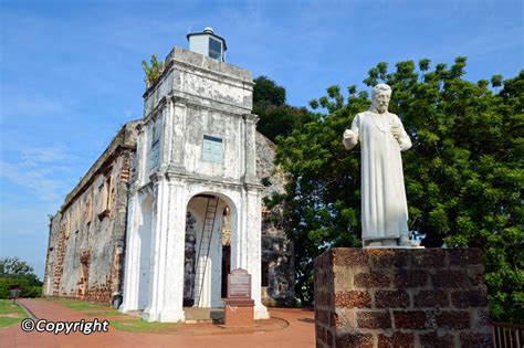 The ruins of the church are impressive and there is a sense of history and loss glory that oozes from the scene. St. Paul's Church in Melaka - Malacca City Attractions