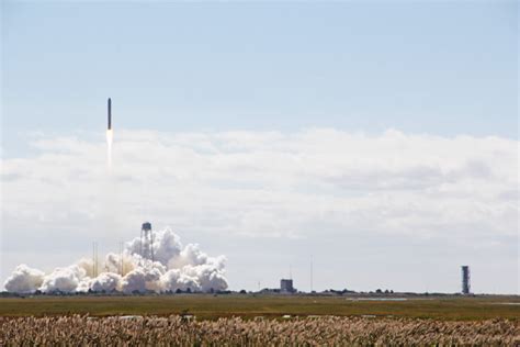 Antares Picture Perfect Blastoff Launches Commercial Space Race