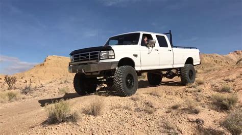 Obs Ford F 350 73l Powerstroke Makes Offroad Look Easy Youtube