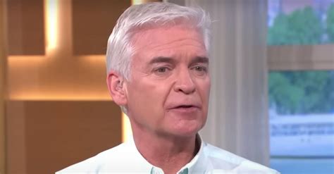 Phillip Schofield News Tv Star In Hospital As He Undergoes Surgery