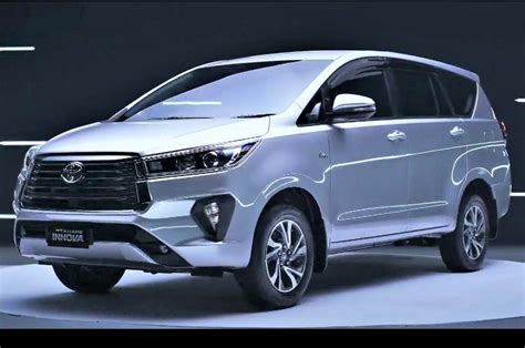2021 New Toyota Innova Crysta เตรียมเปิดตัวในอินเดียต้นปีหน้า