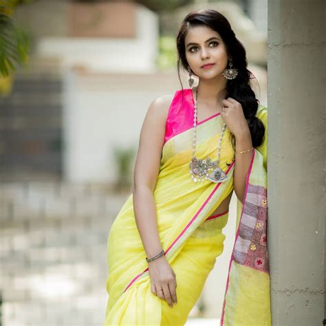 chaitra reddy saree stills by camera senthil south indian actress