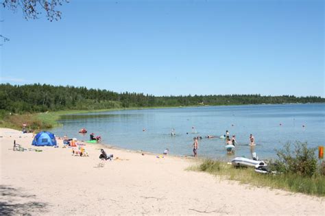 Moose Lake Provincial Park Beach Swim Guide
