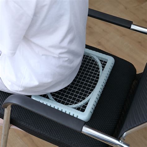 Summer Ventilated Breathe Cushion Mat Grid Cooling Office Computer Or