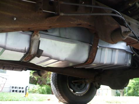 1993 Ford F150 Gas Tank Removal