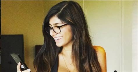 Former Porn Star Mia Khalifa To Host Sports Talk Show And She Cant