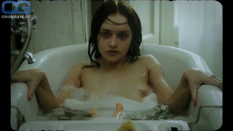 Olivia Cooke Nude Pictures Onlyfans Leaks Playboy Photos Sex Scene