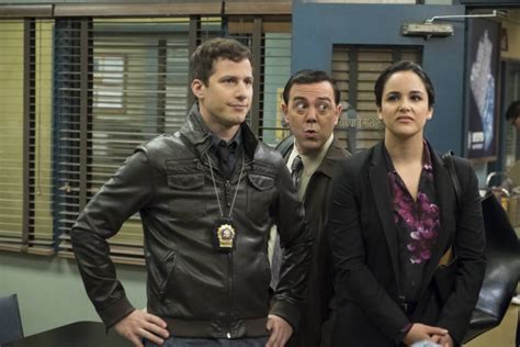 Brooklyn Nine Nine Cop Comedy Series Launches In Syndication Tonight