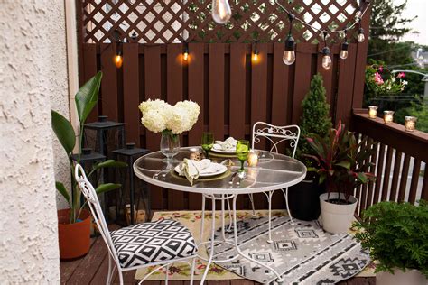 Sân thượng được trang trí balcony decorate cho không gian sống của bạn