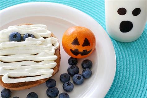 14 Spooky Halloween Breakfast Recipes Halloween Breakfast Fun